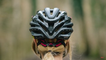 تصویر شاخص کلاه دوچرخه سواری
